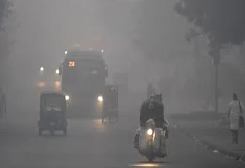  मुरादाबाद में कोहरे के साथ सर्दी ने दी दस्तक