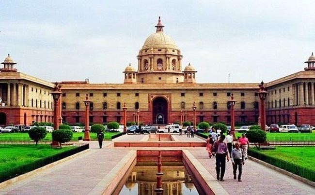  सर्विस बुक में प्रथम बार दर्ज जन्मतिथि संशोधित नहीं की जा सकती : हाईकोर्ट