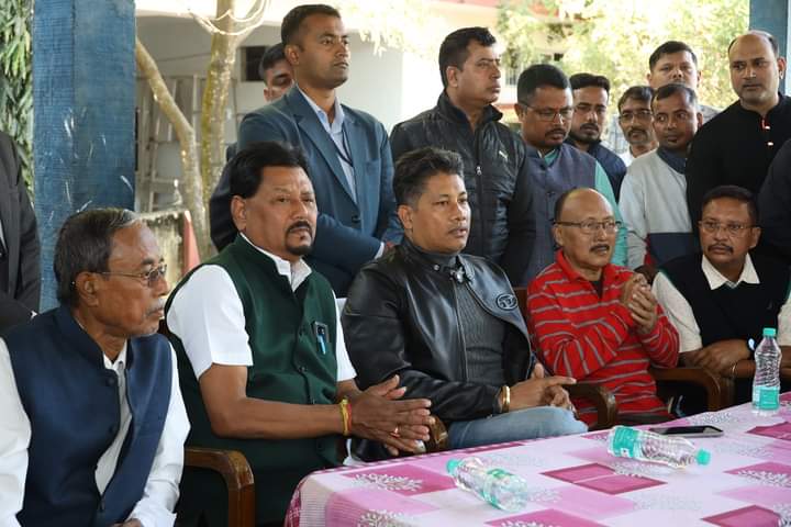  मंत्री पीयूष हजारिका ने मुख्यमंत्री कार्यक्रम की तैयारी का लिया जायजा