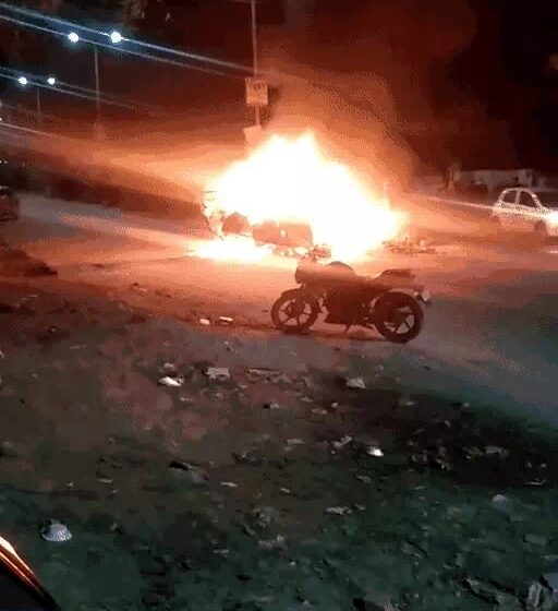  अजमेर में डिवाइडर से टकराई कार बनी आग का गोला, तीन दोस्त जिंदा जले