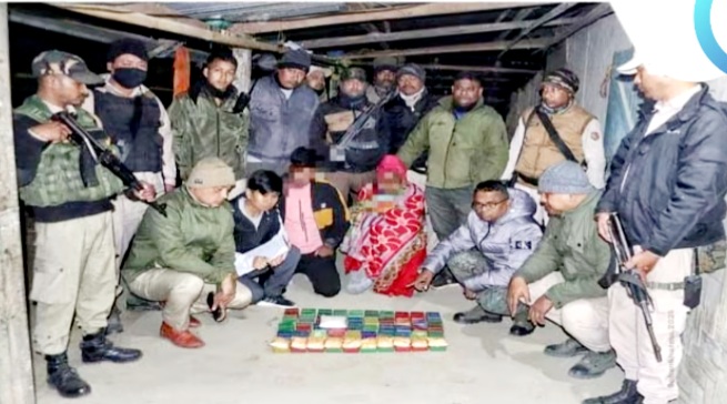  भारी मात्रा में हेरोइन और ड्रग्स के साथ दो तस्कर गिरफ्तार