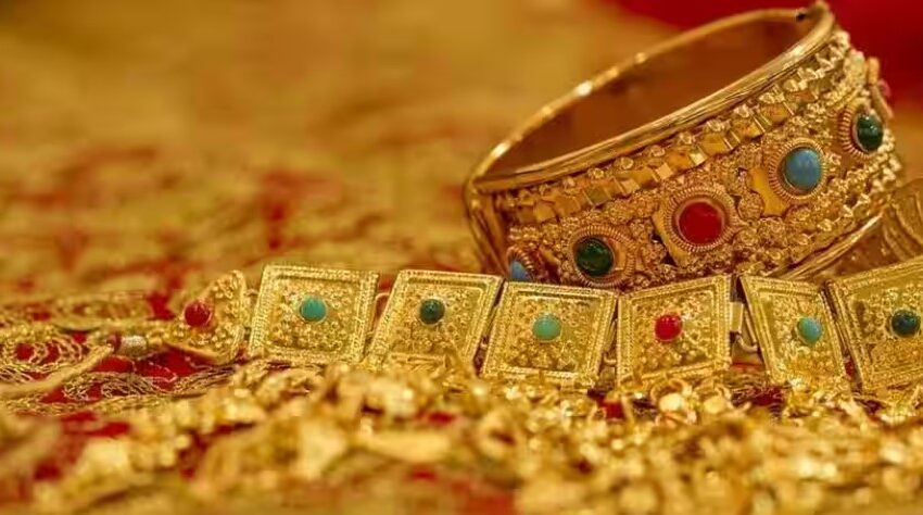  साल के पहले दिन सर्राफा बाजार में सुस्ती, सोना-चांदी में मामूली गिरावट