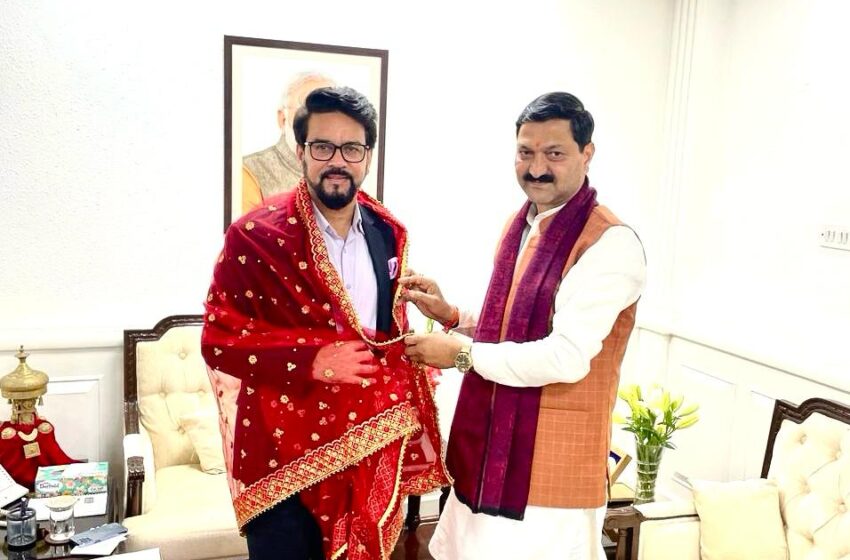  बीकेटीसी अध्यक्ष अजेंद्र ने केंद्रीय सूचना प्रसारण मंत्री से की भेंट
