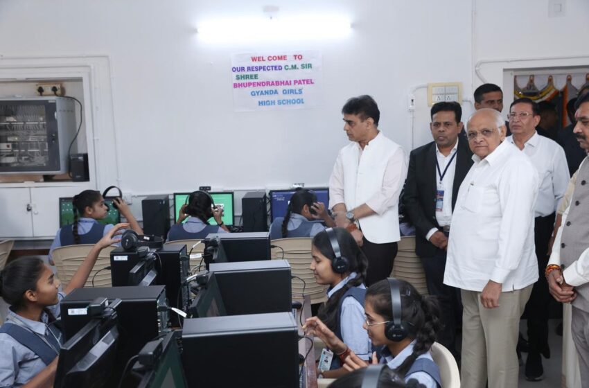  मुख्यमंत्री ने विज्ञान शिक्षा को प्रोत्साहित करने के लिए दो योजनाएं शुरू कराई