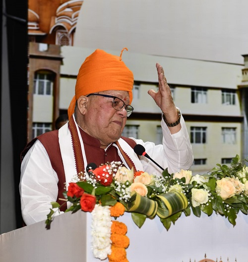  समृद्ध परंपराओं से सीख लेकर चिकित्सा विज्ञान के विकास के लिए हो कार्य : राज्यपाल