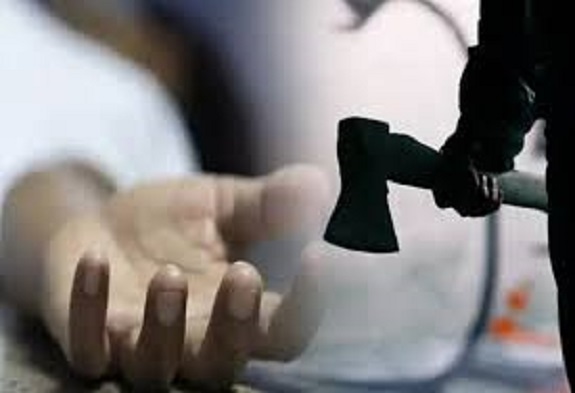 देवर ने अवैध संबंध के चक्कर में भाभी की कुल्हाड़ी से वार कर की हत्या