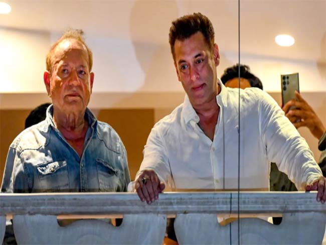  सलमान खान के फार्महाउस की रेकी करने वाले लॉरेंस बिश्नोई गिरोह के 4 शूटर गिरफ्तार