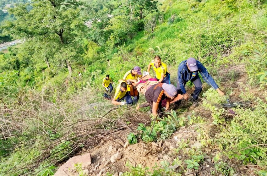  कोटेश्वर के पास चोपड़ा मार्ग पर सड़क दुर्घटना में दो की मौत, चार घायल