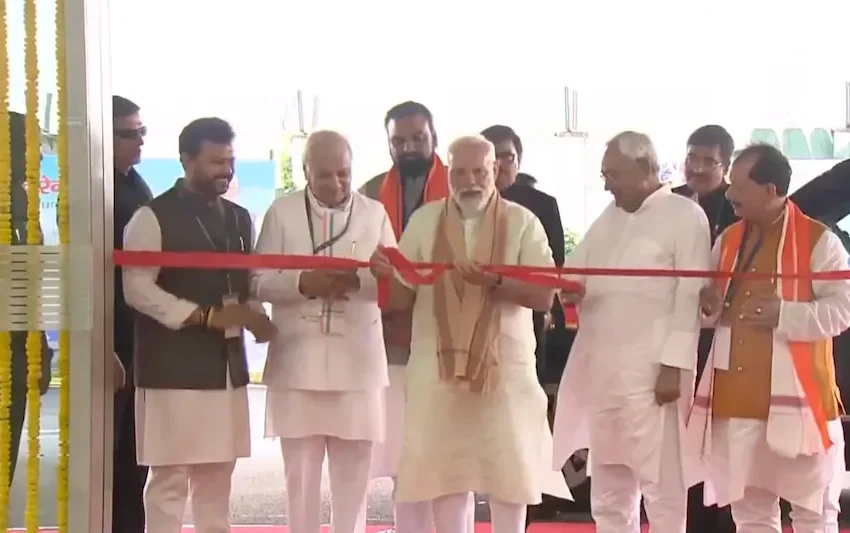  बिहार को मिली विकास की नई सौगात: पीएम मोदी ने पूर्णिया एयरपोर्ट का उद्घाटन किया, 36 हजार करोड़ की योजनाओं से मिलेगी नई उड़ान
