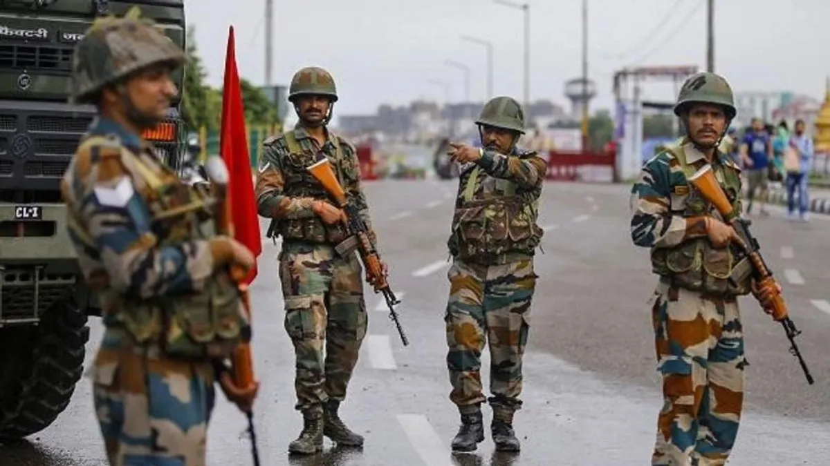 असम में सेना कैंप पर ULFA(I) का ग्रेनेड हमला: 3 जवान घायल, 30 मिनट तक चली ताबड़तोड़ गोलीबारी
