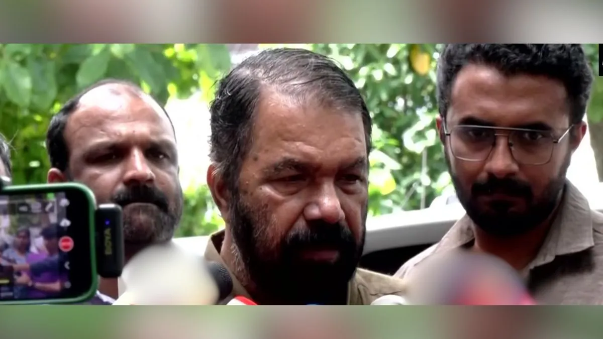 हिजाब विवाद पर केरल शिक्षा मंत्री का बयान: “मामला खत्म, अब नया कुछ नहीं”