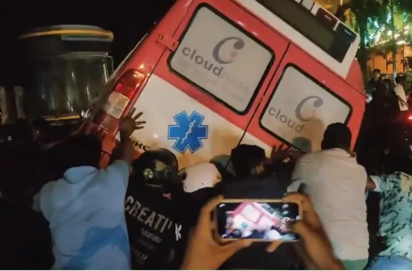  बेंगलुरु में एंबुलेंस का कहर: लाल सिग्नल तोड़कर घसीटा स्कूटर, पति-पत्नी की दर्दनाक मौत