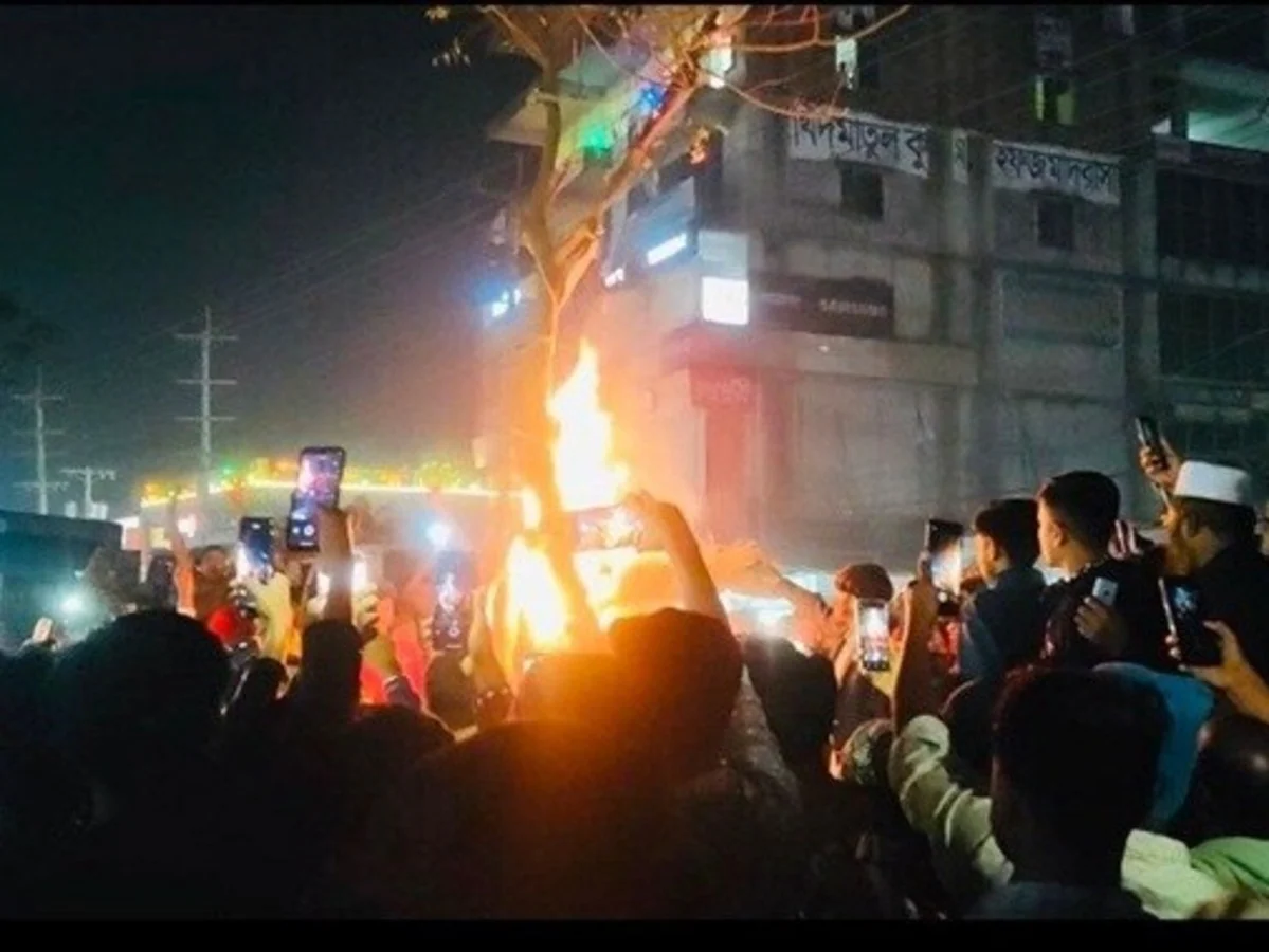 बांग्लादेश में ईशनिंदा के नाम पर बर्बरता: दीपू चंद्र दास की हत्या में ‘क्लीन चिट’, अफवाह ने ली निर्दोष की जान