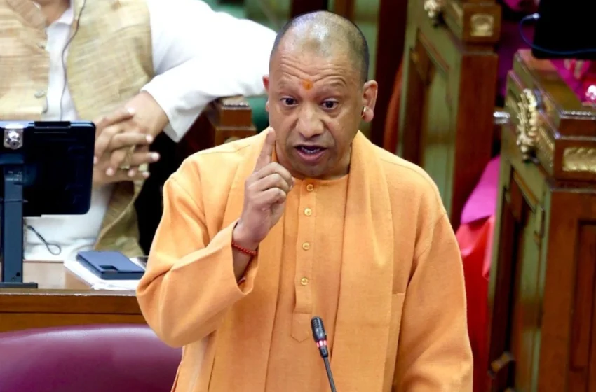  यूपी विधानसभा में गरजे सीएम योगी: ‘गुंडों को यमराज का बुलावा तय’, भ्रष्टाचार और तुष्टिकरण पर विपक्ष को जमकर धोया