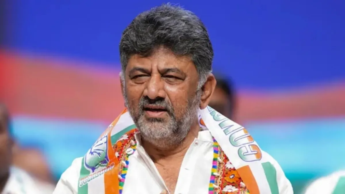 कर्नाटक में CM पद पर सियासी सरगर्मी तेज: 80 विधायकों ने DK शिवकुमार को CM बनाने की मांग की, दिल्ली दौरे से अटकलें और बढ़ीं