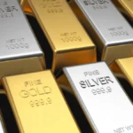सोने-चांदी में रिकॉर्ड तेजी के बाद भारी गिरावट, फिर जोरदार रिकवरी: आज 5-9% तक उछाल, सोना $4,900+ के पार
