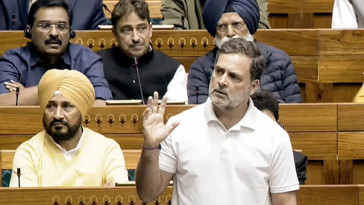 ‘राहुल गांधी की संसद सदस्यता खत्म हो और चुनाव लड़ने पर आजीवन रोक’, BJP सांसद निशिकांत दुबे ने लोकसभा में पेश किया मोशन