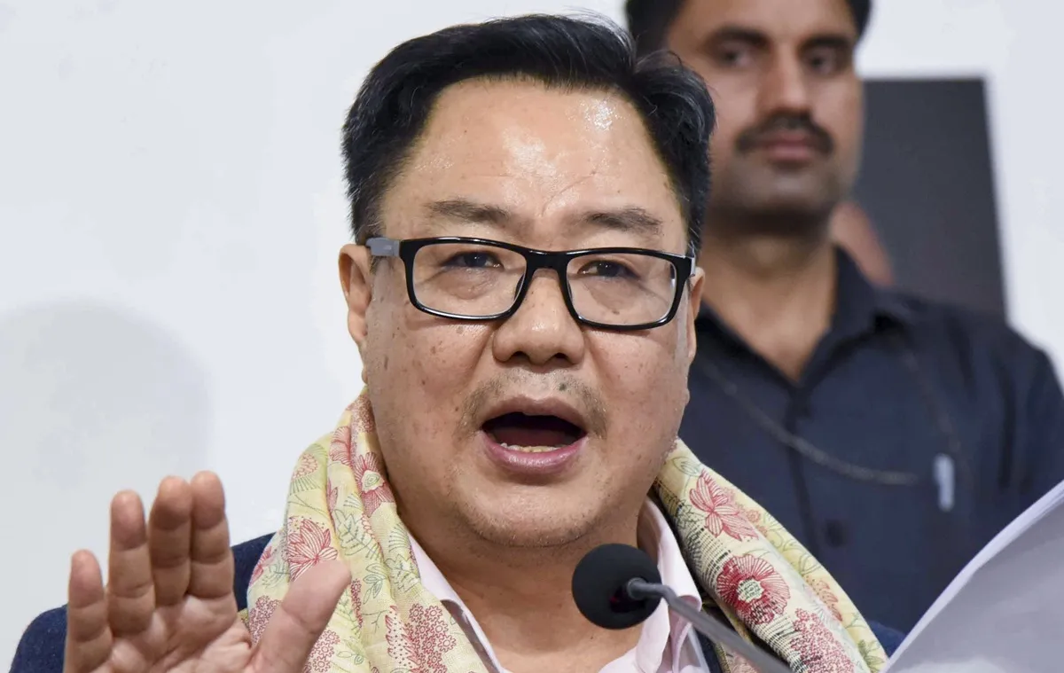 किरेन रिजिजू का राहुल गांधी पर तीखा हमला: ‘NGOs ने सिखाया कि अच्छे दिन आएंगे, लेकिन अगले चुनाव में सीटें और कम होंगी’