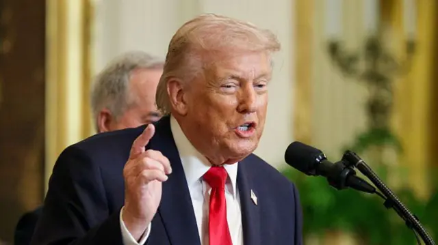 ईरान पर हमले का ट्रंप ने किया बचाव, बोले—परमाणु हथियार मिले तो मध्य पूर्व तबाह हो जाएगा