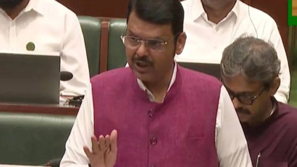 ढोंगी तांत्रिक अशोक खरात केस: सीएम फडणवीस का बड़ा खुलासा, देश छोड़ भागने की थी आशंका