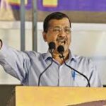 गुजरात में केजरीवाल का बड़ा वादा: AAP सरकार बनी तो महिलाओं को मिलेंगे ₹1000 प्रति माह