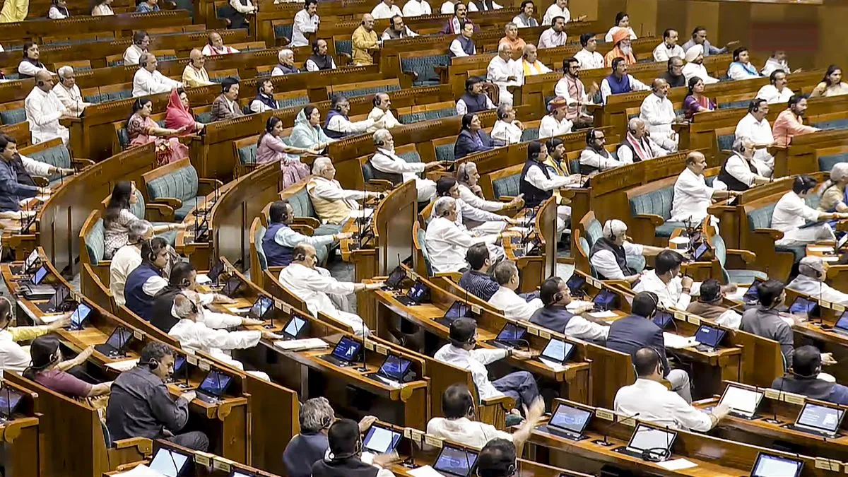 लोकसभा सीटें 816 करने और 33% महिला आरक्षण का प्रस्ताव ला सकती है सरकार