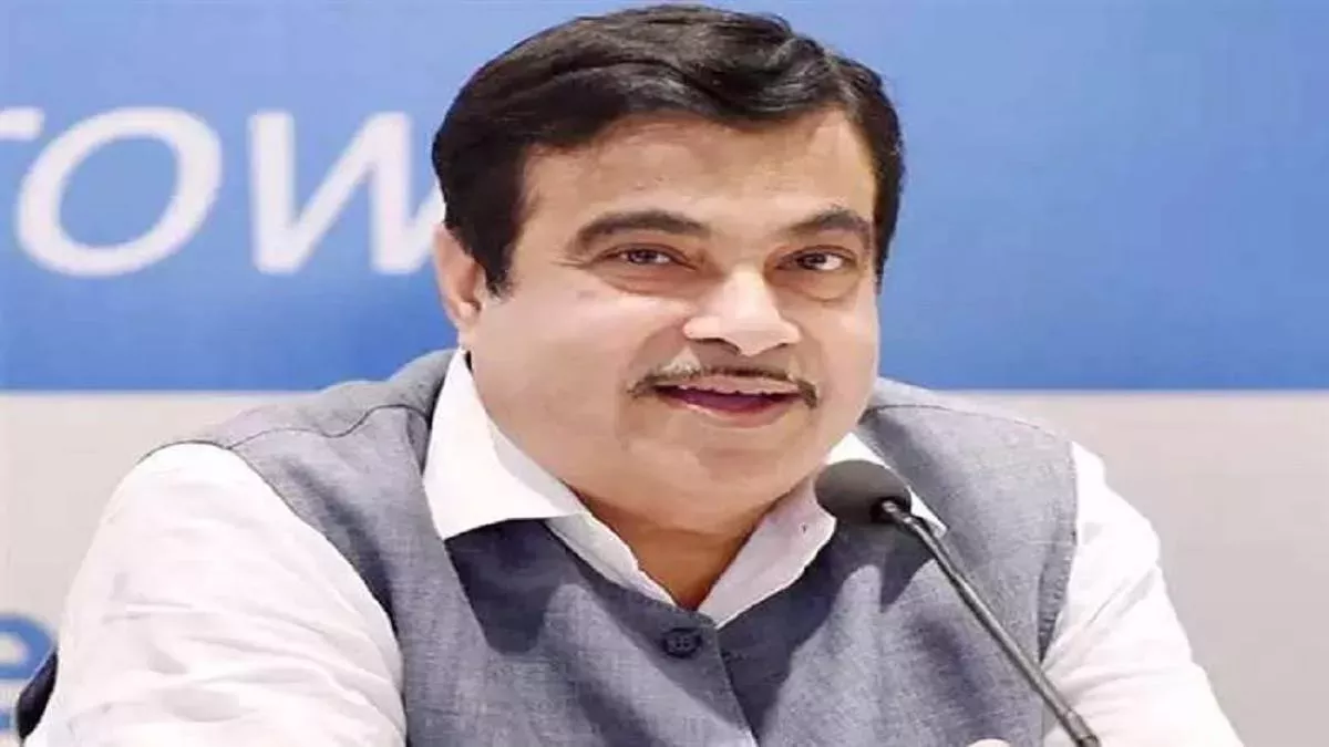 नागपुर में नितिन गडकरी का बयान: ईंधन पर सबको समान अधिकार, जाति की राजनीति पर कड़ा प्रहार