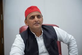 बंगाल नतीजों का असर: अखिलेश यादव ने I-PAC से तोड़ी डील, यूपी 2027 की तैयारी में जुटे