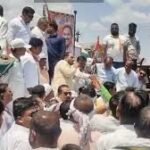मध्य प्रदेश में किसानों के मुद्दों पर कांग्रेस का बड़ा चक्का जाम, NH-3 समेत कई मार्गों पर यातायात प्रभावित