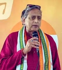 केरल के नए मुख्यमंत्री होंगे वी. डी. सतीशन, शशि थरूर बोले- ‘यह टीम UDF की जीत’