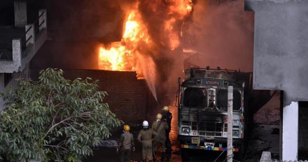 दिल्ली में 5 महीने में आग से 65 से ज्यादा मौतें, मालवीय नगर अग्निकांड ने फिर खड़े किए सुरक्षा पर सवाल