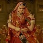 30 किलो के लहंगे में दीपिका ने किया था ‘घूमर’, आज भी फैंस के दिलों पर राज करता है पद्मावत का ये गाना