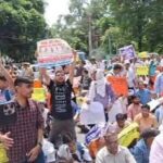 उत्तर प्रदेश की चर्चित 69000 शिक्षक भर्ती में आरक्षण विसंगति मामले को लेकर योगी सरकार ने चयन सूची को रिवाइज करने की प्रक्रिया शुरू कर दी है।