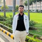 NEET Exam 2026: एग्जाम हॉल में सबसे पहले क्या करें? ऑल इंडिया टॉपर तन्मय गुप्ता ने बताए टाइम मैनेजमेंट के खास टिप्स