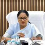 दिल्ली सरकार ने ‘PARIVARTAN’ योजना को दी मंजूरी, पुराने ट्रक-बस हटाने पर मिलेंगे बड़े फायदे