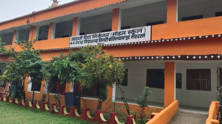बिहार के मॉडल स्कूलों को भगवा रंग देने पर विवाद, जेडीयू ने भी उठाए सवाल; विपक्ष ने बताया ‘शिक्षा का भगवाकरण’