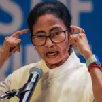 ममता बनर्जी का बागियों पर बड़ा हमला, बोलीं- ‘टिकट मैंने दिया,आप गद्दार कैसे बन गए?