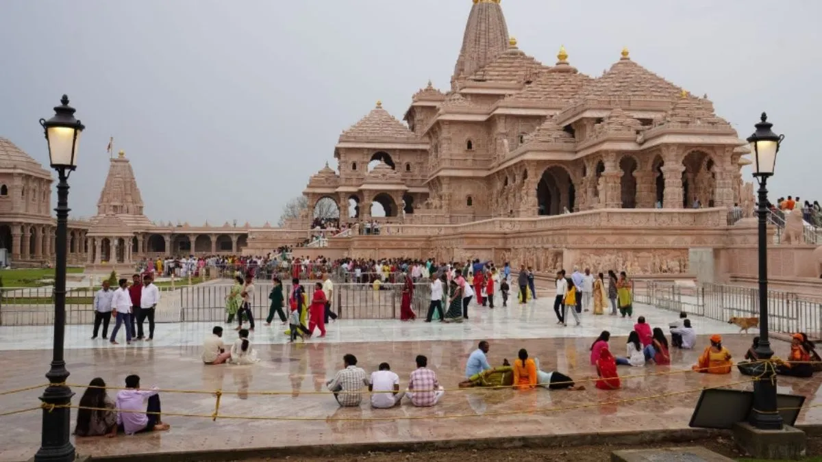 राम मंदिर चढ़ावा चोरी के बाद पहली बार संतों, VHP और RSS की अहम बैठक आज, कई मुद्दों पर होगी चर्चा