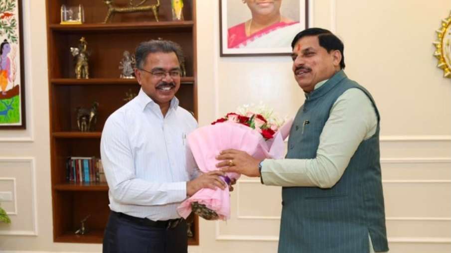 अनुराग जैन बने नीति आयोग के नए CEO, मध्य प्रदेश के कार्यवाहक मुख्य सचिव बने अशोक वर्णवाल