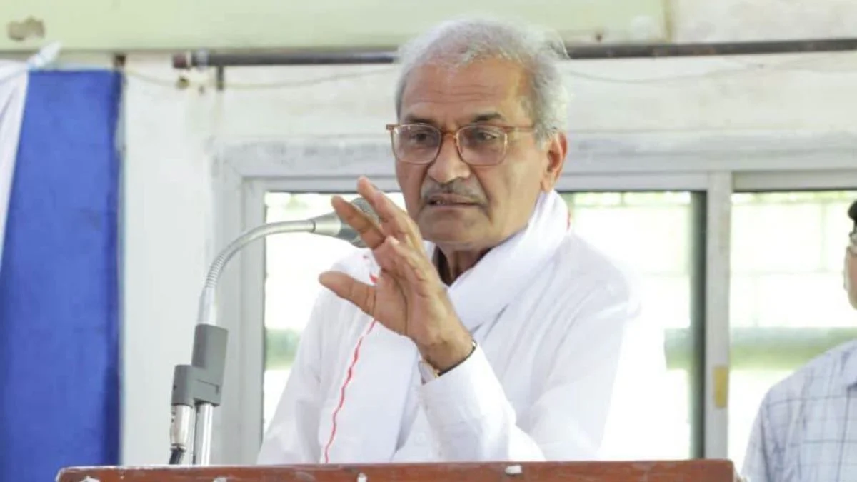 रीवा में बीजेपी सांसद जनार्दन मिश्रा का विवादित बयान, एथेनॉल विरोधियों से बोले- ‘शुद्ध पेट्रोल तुम्हारे बाप के घर से आएगा?’