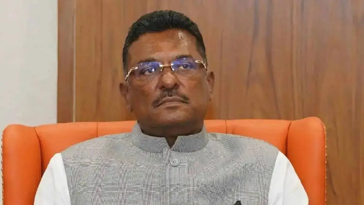 मीरा-भाईंदर में SIR के आंकड़ों से सियासी घमासान, 2 विधानसभा क्षेत्रों की वोटर लिस्ट पर उठे सवाल; मंत्री सरनाईक ने लगाए गंभीर आरोप