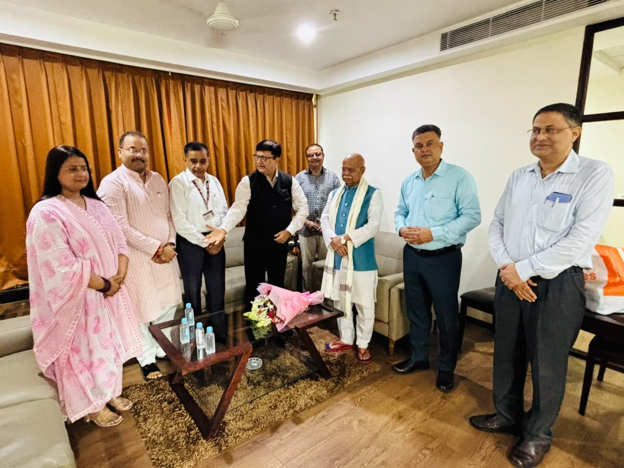 Third Gender Book Launch: तेलंगाना के राज्यपाल शिव प्रताप शुक्ल ने किया ‘From Margin to Mainstream’ पुस्तक का लोकार्पण