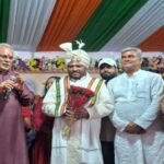 कैबिनेट मंत्री के बड़े भाई ने थामा कांग्रेस का हाथ, भूपेश बघेल ने दिलाई पार्टी की सदस्यता